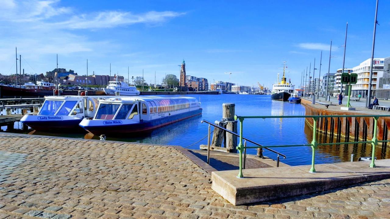"Lilie" In Geestland-Langen, Ideal Fuer Familien & Homeoffice - Wlan & Parkplatz - 3 Zimmer, Balkon - Nahe Bremerhaven Kültér fotó