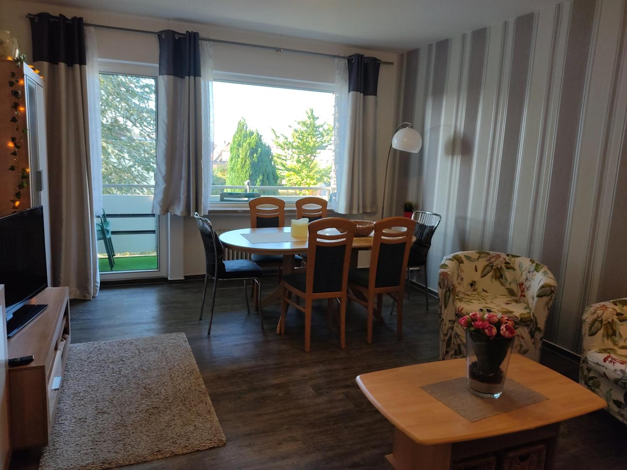 "Lilie" In Geestland-Langen, Ideal Fuer Familien & Homeoffice - Wlan & Parkplatz - 3 Zimmer, Balkon - Nahe Bremerhaven Kültér fotó
