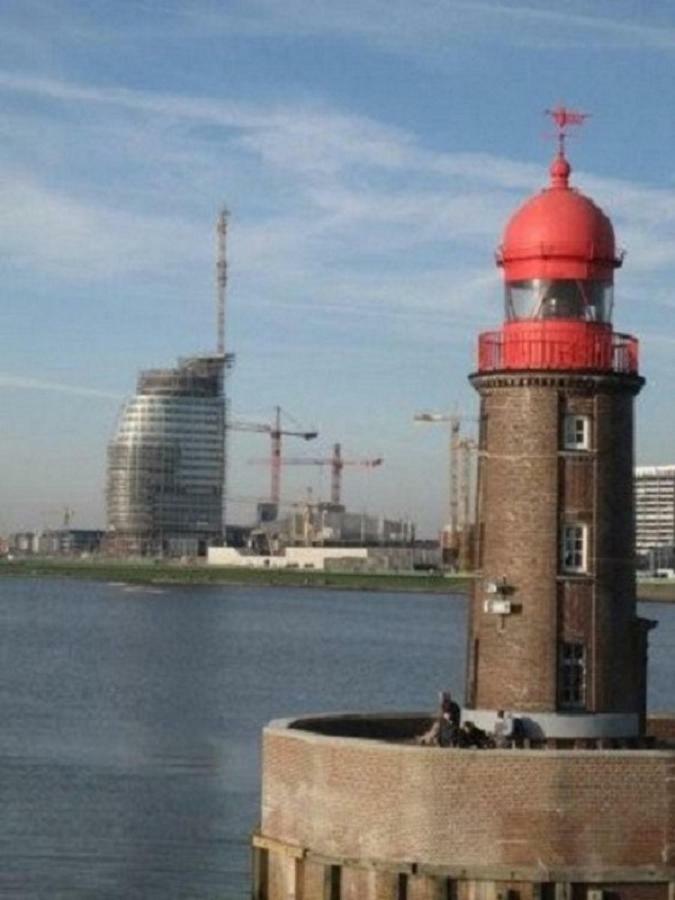 "Lilie" In Geestland-Langen, Ideal Fuer Familien & Homeoffice - Wlan & Parkplatz - 3 Zimmer, Balkon - Nahe Bremerhaven Kültér fotó